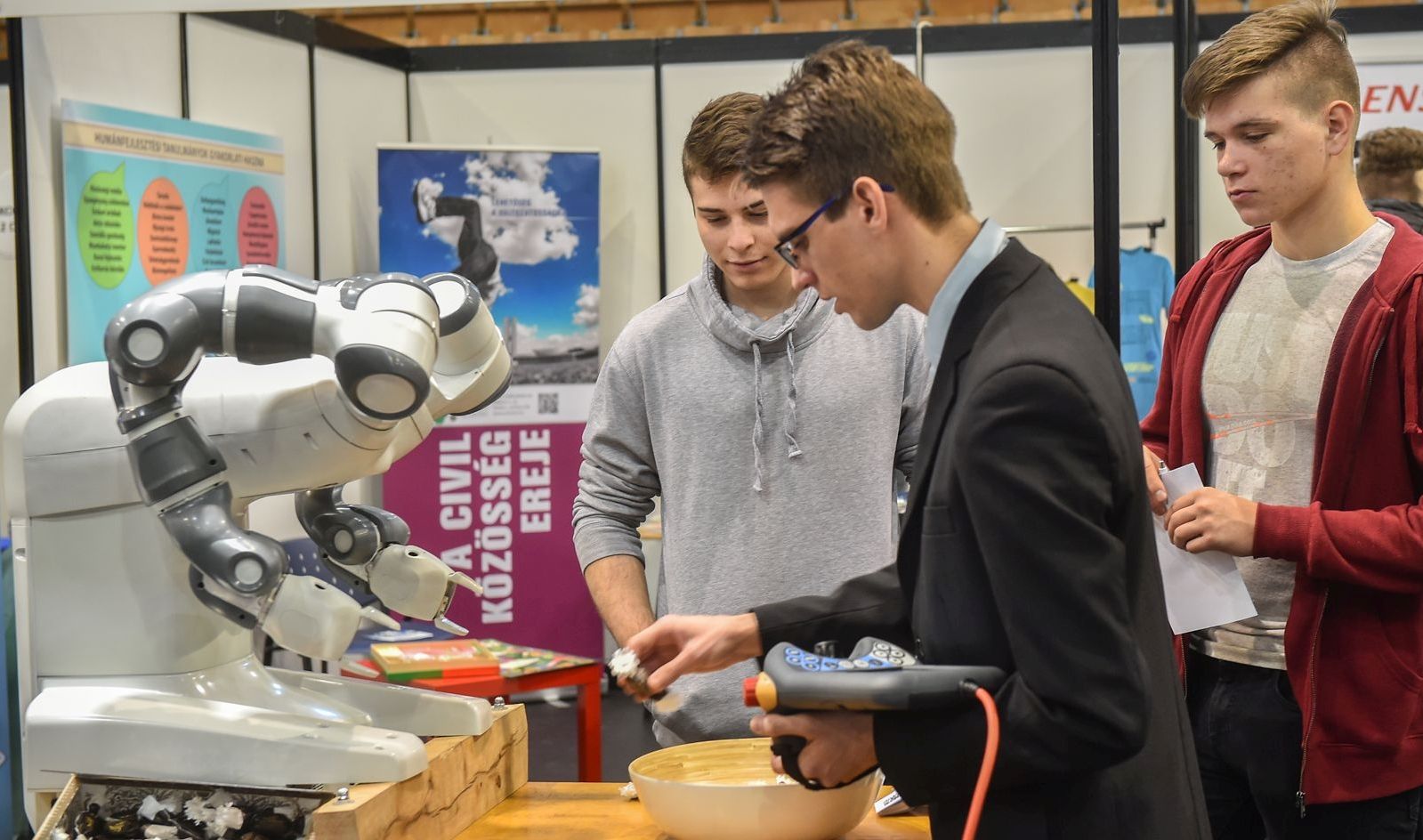 Nyílt napokat tartanak a fehérvári felsőoktatási intézményekben